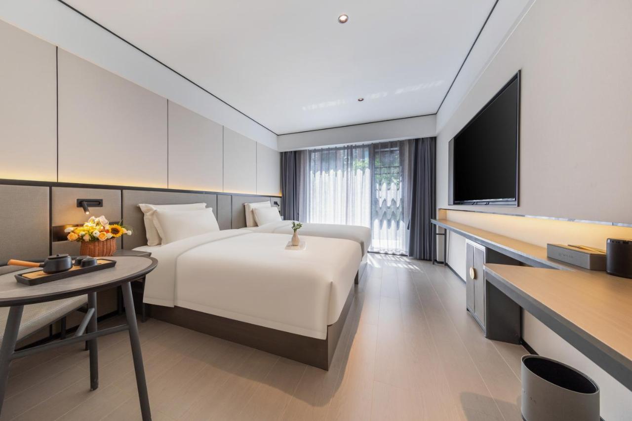 Gongxili - Xige Hotel Free Welcome Tea And Dessert 成都 外观 照片